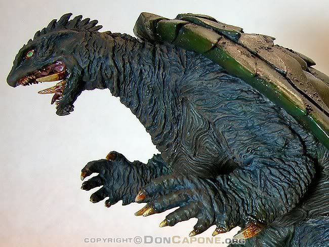 Kaiyodo-Gamera-1999-figure.jpg