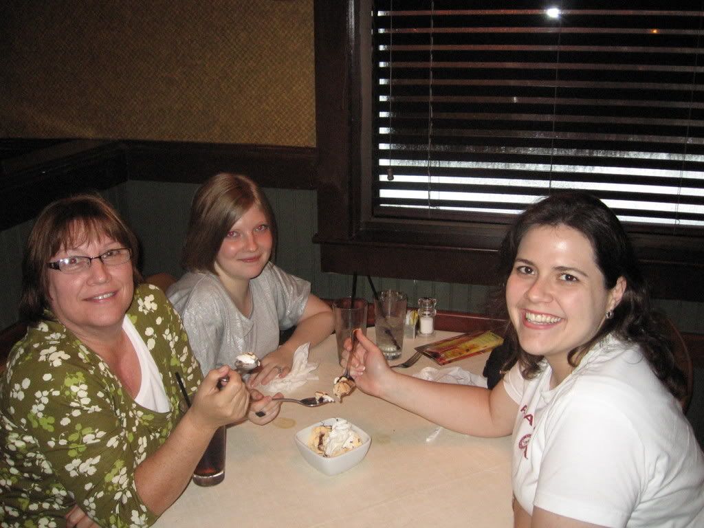 Tammy, Stacy, and me at Ruby Tuesdays