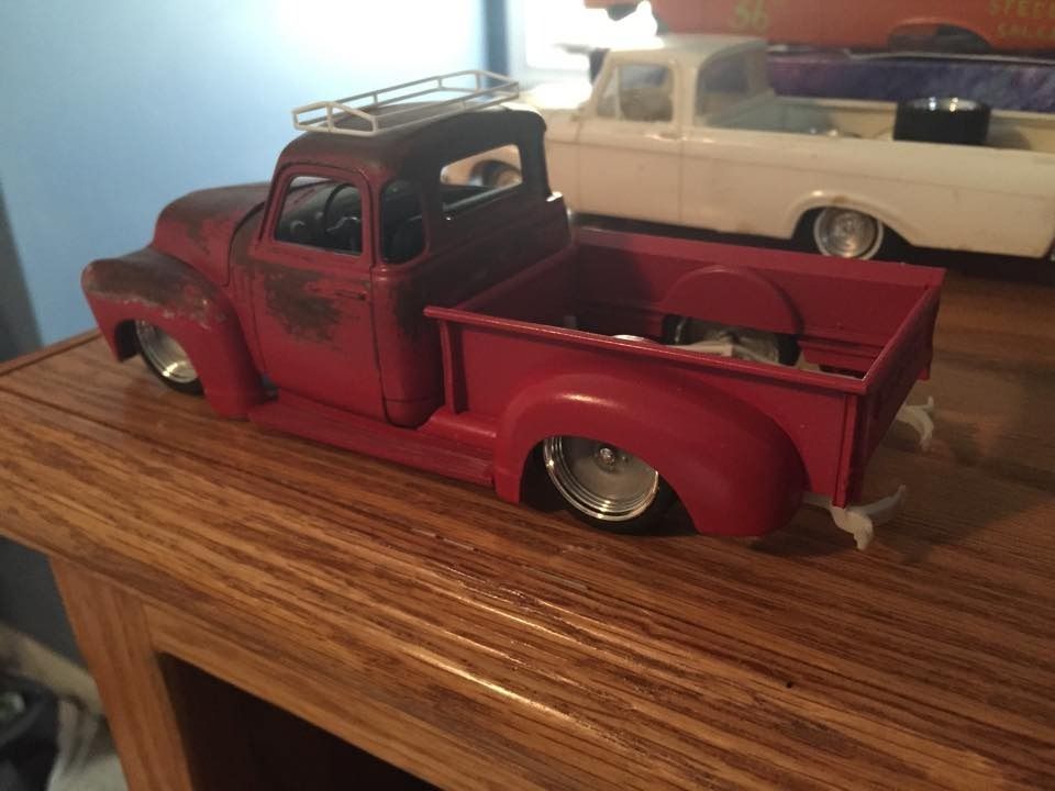 11719977_923351957704133_392929954_n_zps