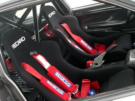 http://i281.photobucket.com/albums/kk211/jdmboi_photo/normal_bmw-recaro.jpg