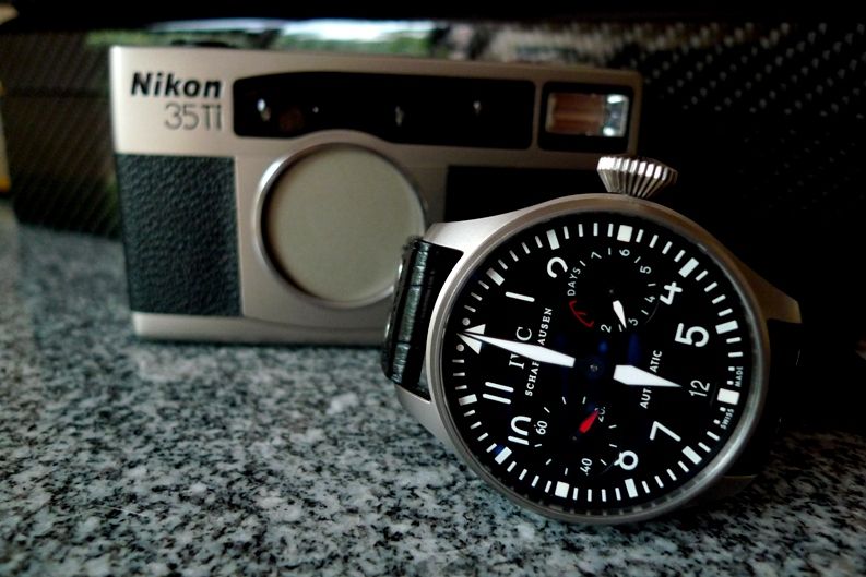 i281.photobucket.com/albums/kk213/scfong/IWC/12410TiCamera011.jpg