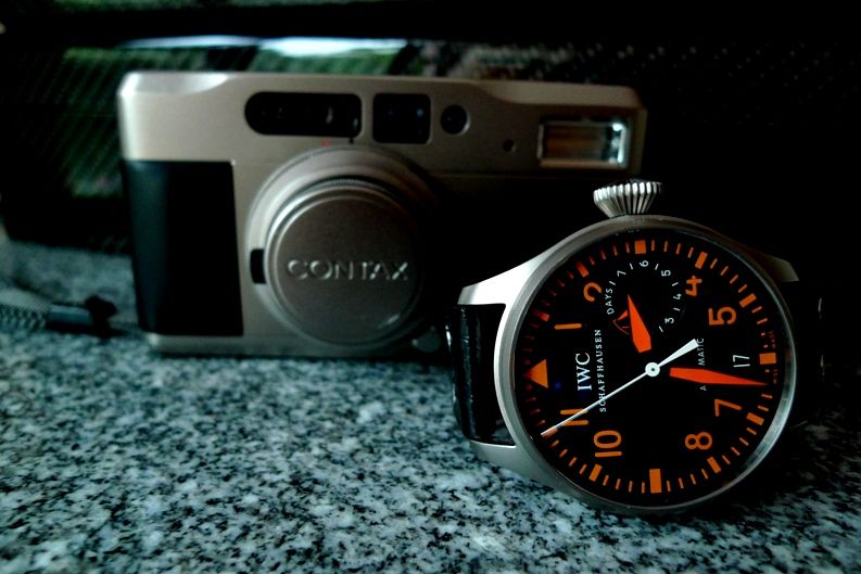 i281.photobucket.com/albums/kk213/scfong/IWC/12410TiCamera013.jpg