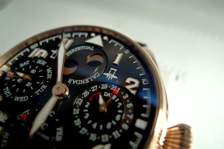 i281.photobucket.com/albums/kk213/scfong/IWC/IWC5026-17BPP036.jpg