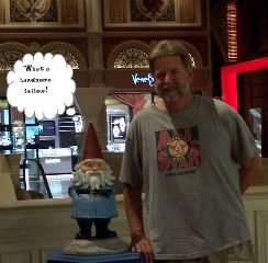 Travelocity Gnome, Roaming Gnome, Gnome in Vegas