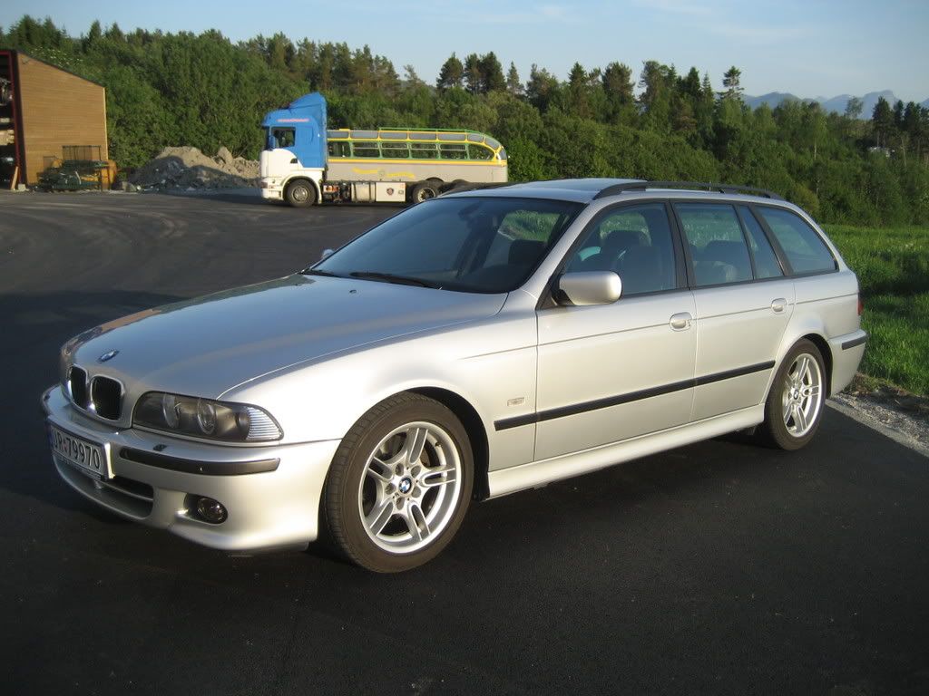 Bmw530DM-TechVS.jpg