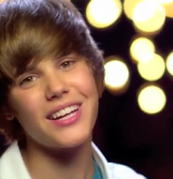 http://i281.photobucket.com/albums/kk218/sunshinelikessomeone/JustinBieber.png