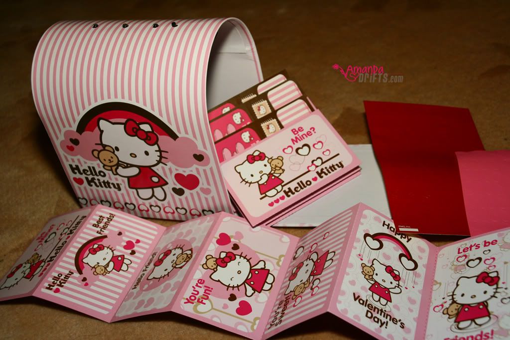 Walmart is selling these cute HELLO KITTY Valentine's box that has valentine 