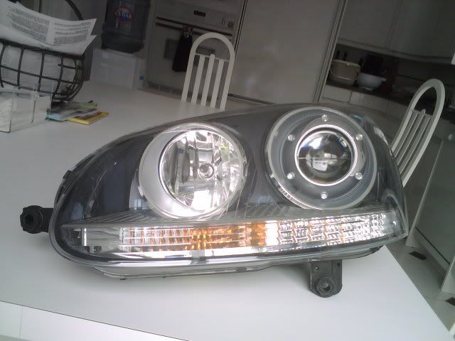 MKV GTI GLI Drivers Side Headlight VW GTI Forum VW Rabbit Forum VW R32