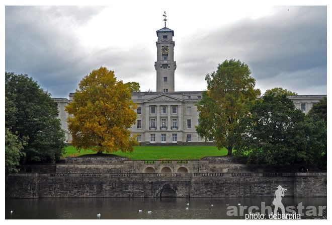 Nottingham,University of Nottingham,Fall,Fall 2010,UK,United Kingdom,Fall Season,Trent Building,Leaves,Nature,Photography