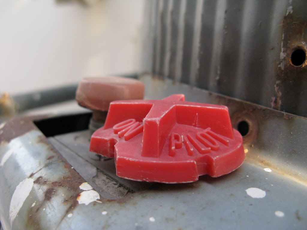 IMAGE: http://i281.photobucket.com/albums/kk225/Mike-LA/IMG_0008.jpg