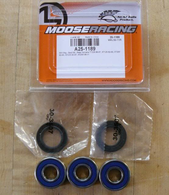 10 Second Wheel Bearing Removal XT225+250 Rider's Group