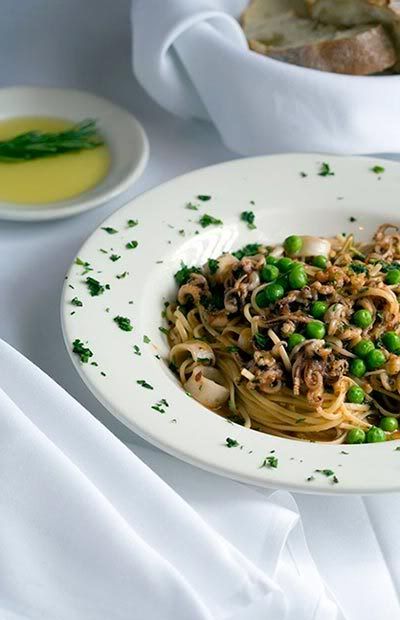 capellini pasta. Capellini Pasta Con Polipi