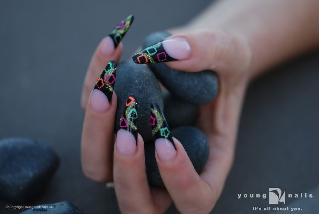 Retro Designs Nail Art