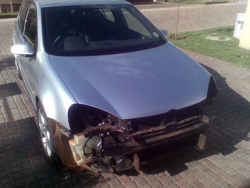 Golf 5 GTi stripped for spares