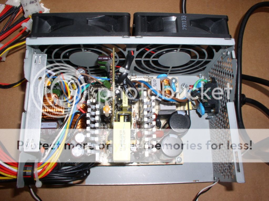 SMPS feedback loop for voltage regulation