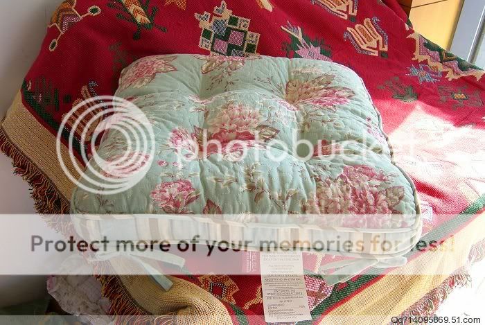 Shabby and vintage Patchwork/Quilted Soft Chair Pad w/Filling  