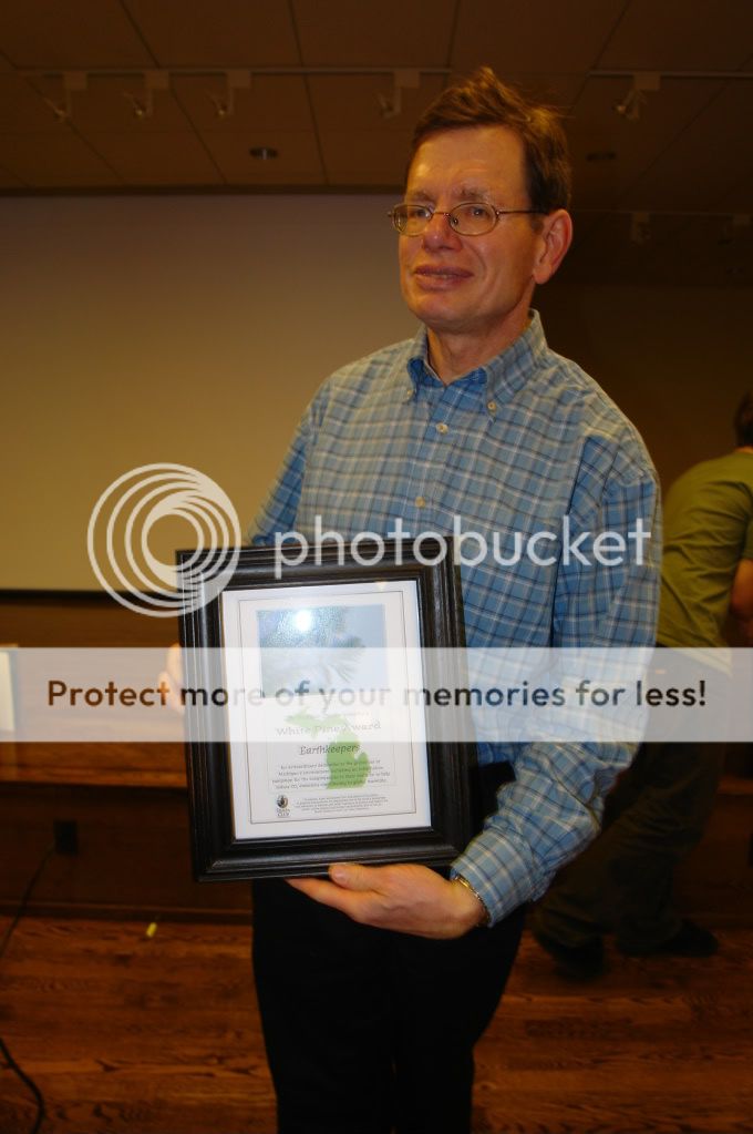 Earth Keepers accept White Pine Award